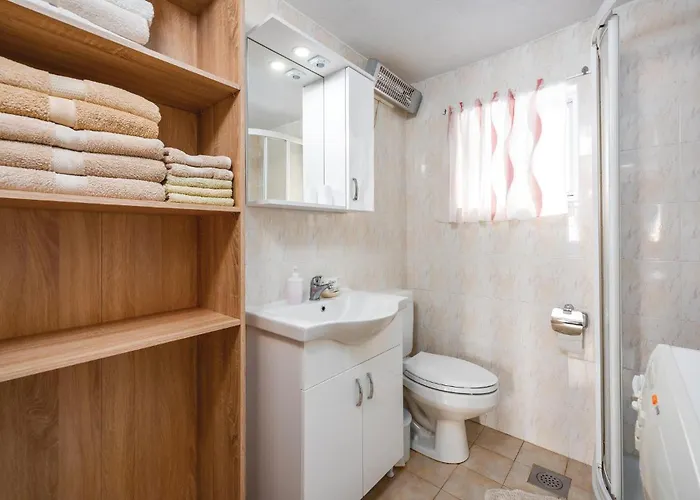 Holiday Home Cere Cere Vikendica Cere