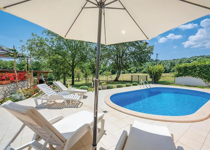 Feriehus Holiday Home Cere Cere Cere