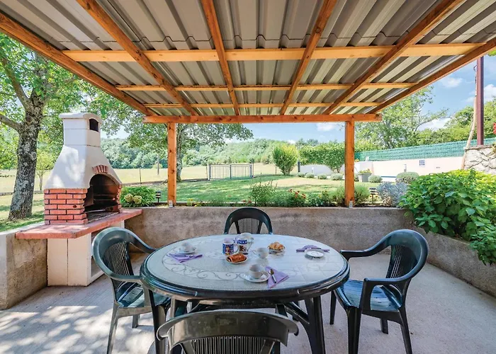 Feriehus Holiday Home Cere Cere *